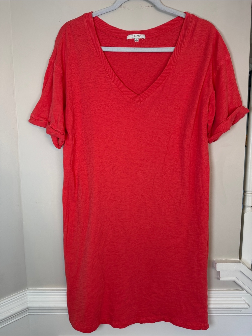 Z Supply V-Neck Short Sleeve Shirt Dress in Bright Coral Red. Size Small